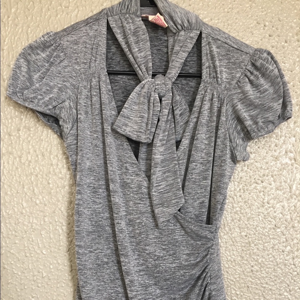 Heather Gray Candie’s Top